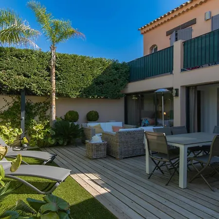 La Pausa, Avec Jardin דירה